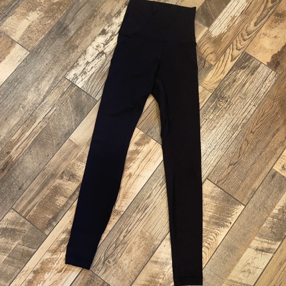 Lululemon wunder under super high rise leggings